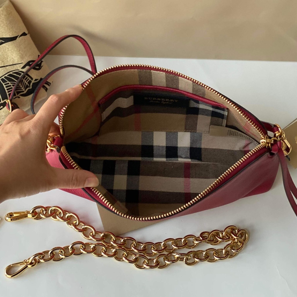 Túi Burberry