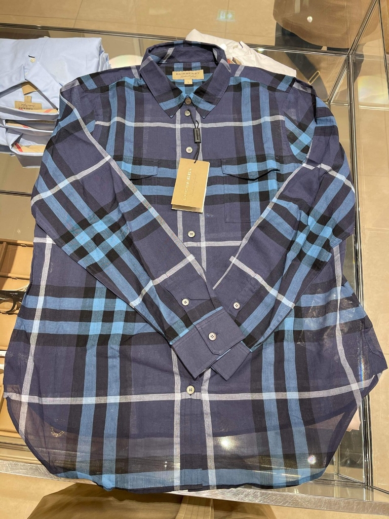 Áo trám nữ Burberry