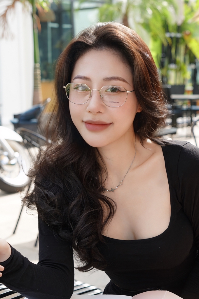 Gọng cận Burberry