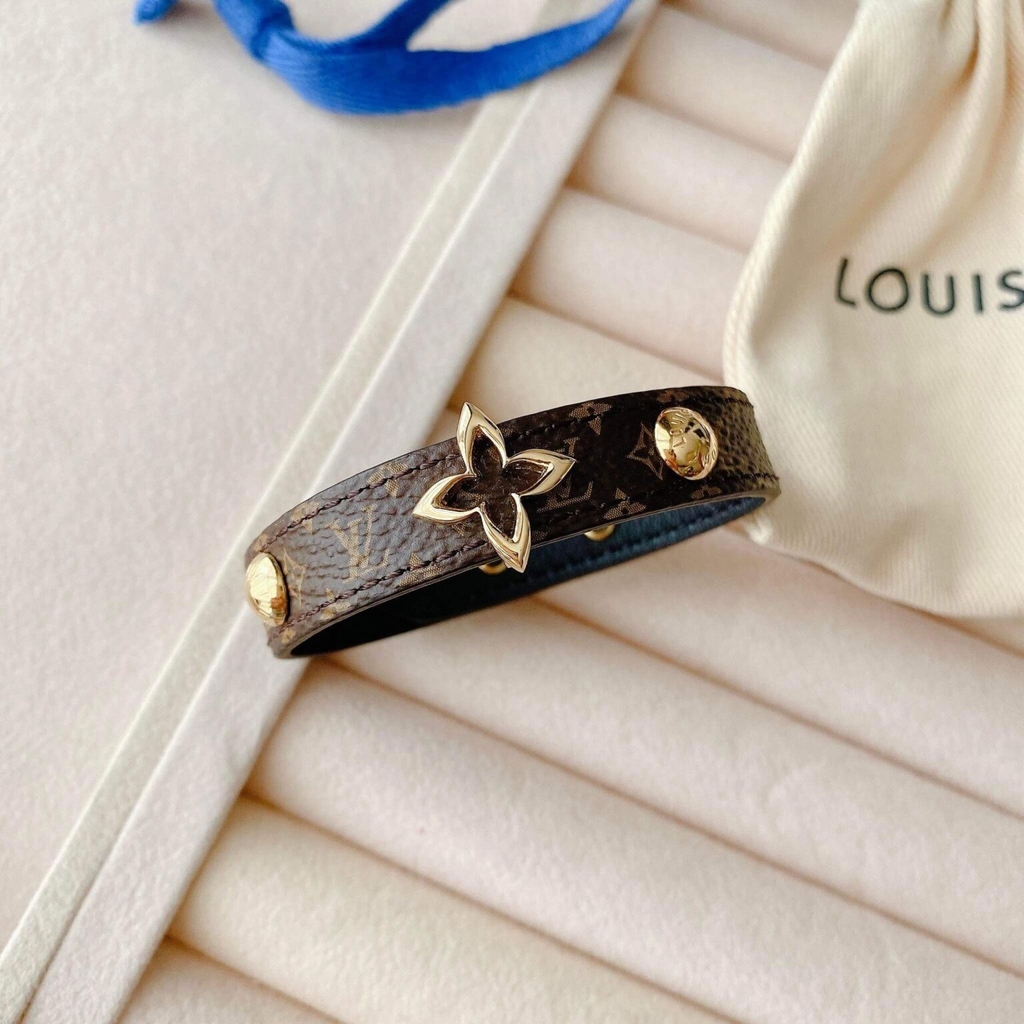 Vòng tay Louis Vuitton M6534F