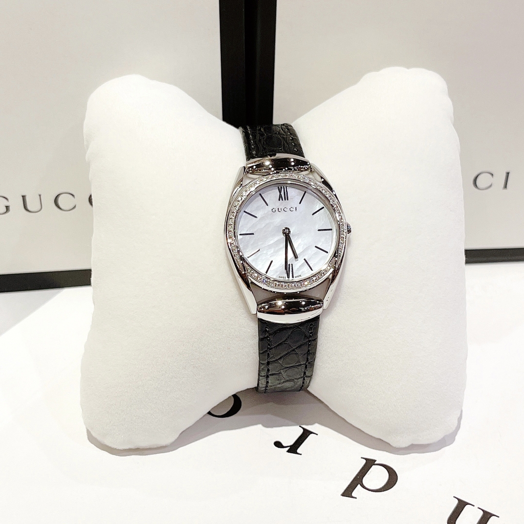 Gucci Horsebit Diamond Mother Of Pearl Dial Black Leather Ladies Watch