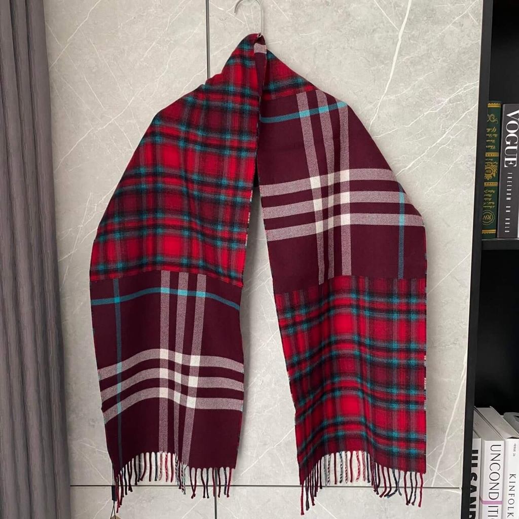 Khăn Burberry check kẻ