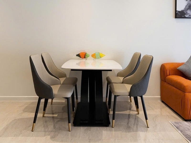Bàn Ăn Mặt Đá 4 Ghế Giá Rẻ 2361S
