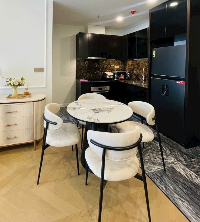 Bàn Ăn Tròn 4 Ghế Nhỏ 2467S