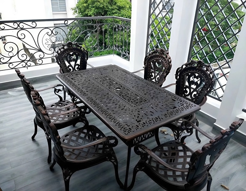 Bàn Ghế Tân Cổ Điển Ngoài Trời 2074T