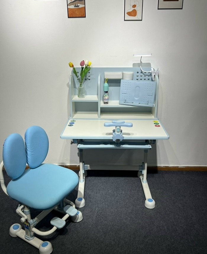 Bàn Học Sinh Tiểu Học 128S