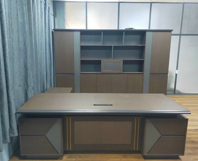 Bàn Làm Việc Giám Đốc 152T