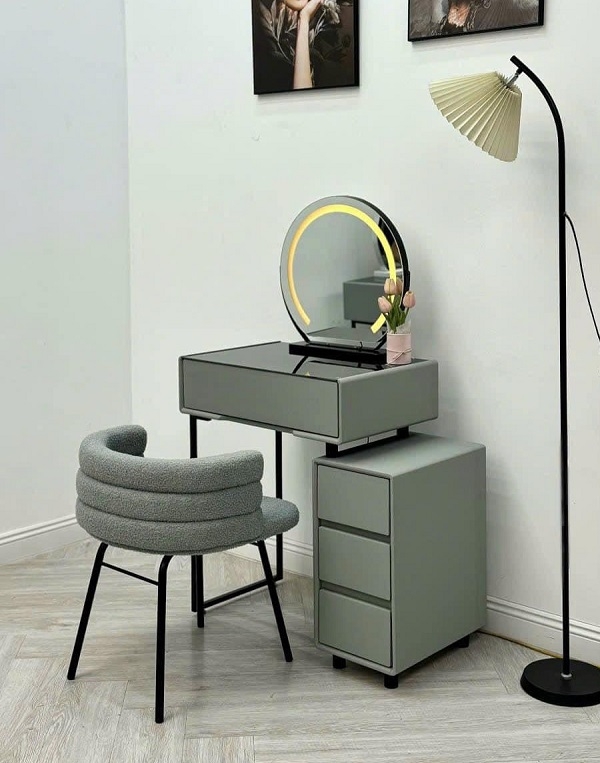 Bàn Phấn Nhỏ Gọn 124S