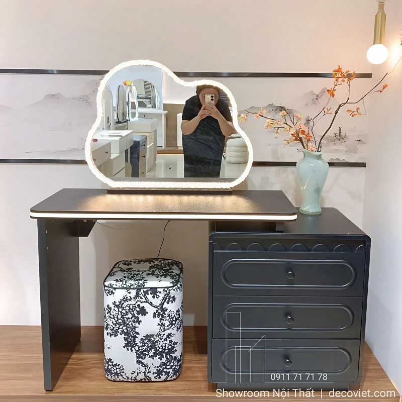Bàn Trang Điểm Hiện Đại 172S