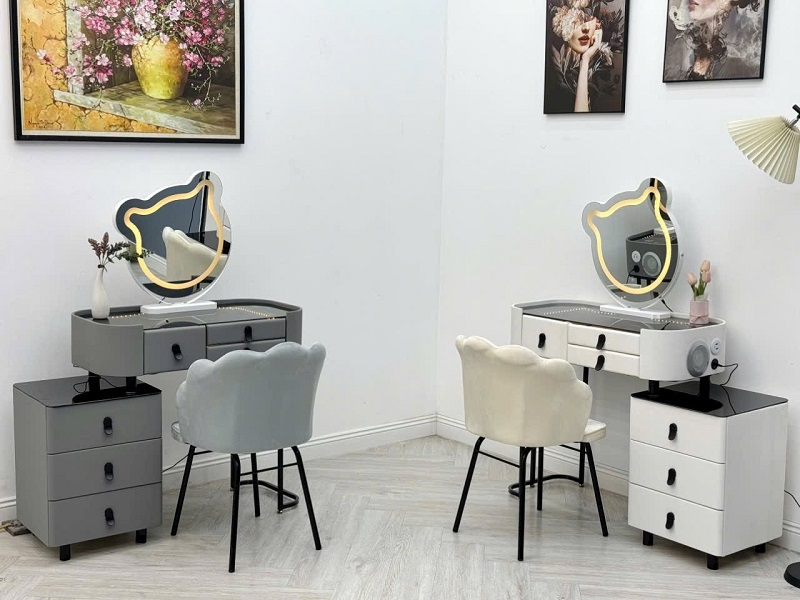 Bàn Trang Điểm Nhỏ 132S