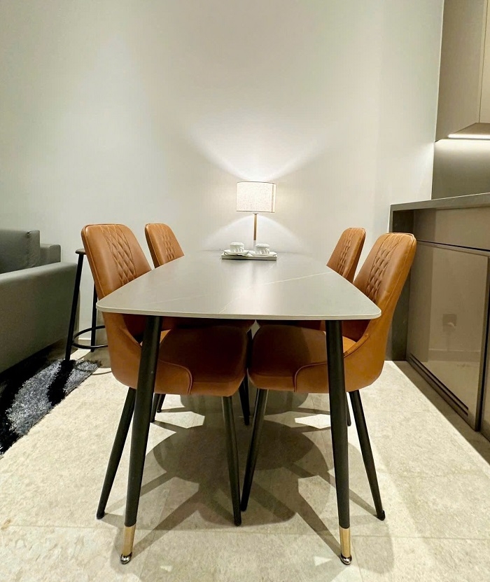 Bộ Bàn Ăn 4 Ghế Mặt Đá 2696S