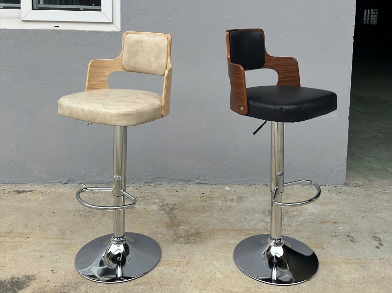 Ghế Quầy Bar Gỗ 262T