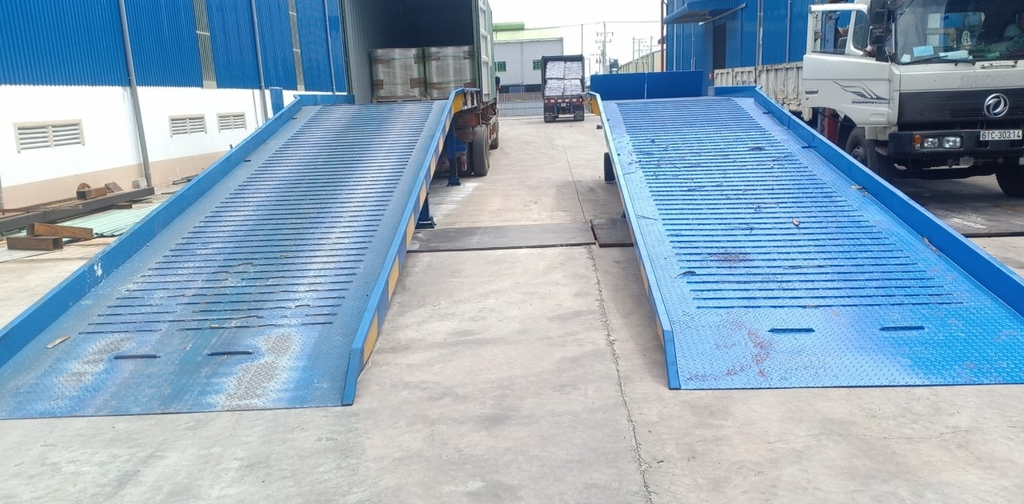 Cầu xe nâng 