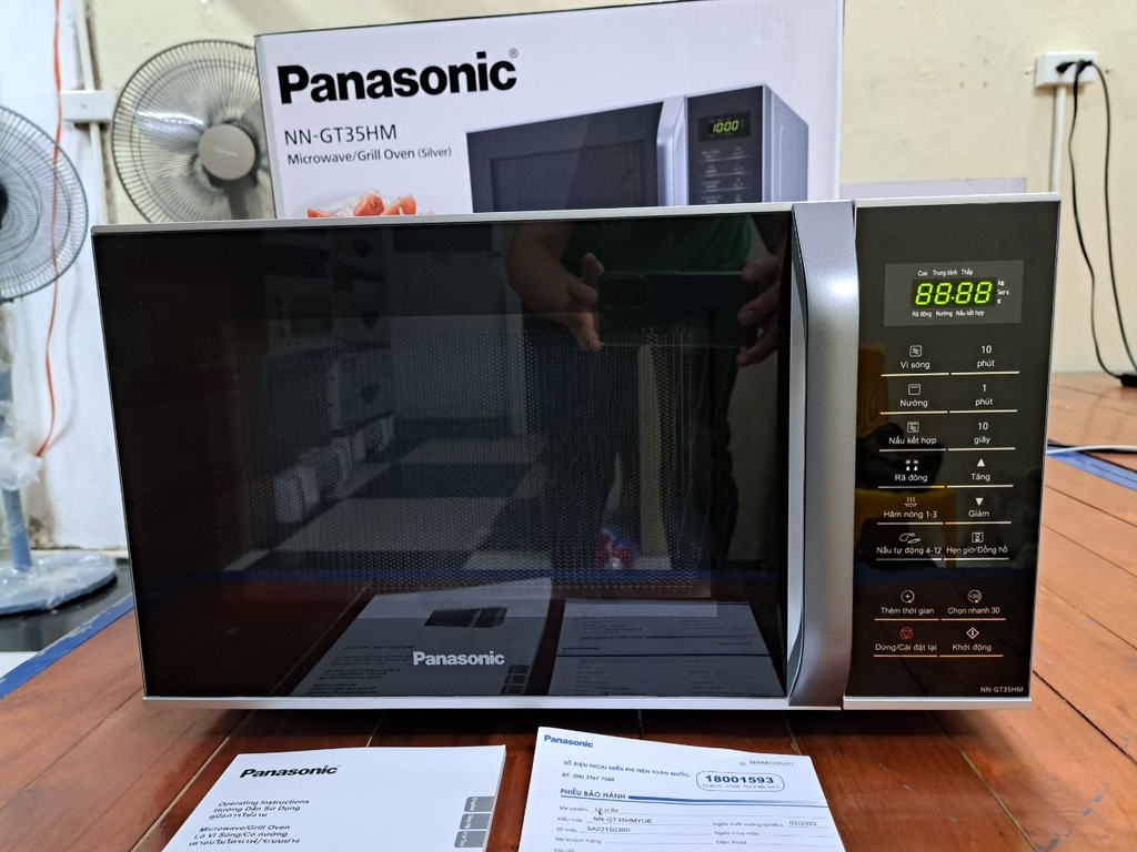 Lò vi sóng Panasonic NN-GT35HMYUE | Điện Lạnh Quản Lý