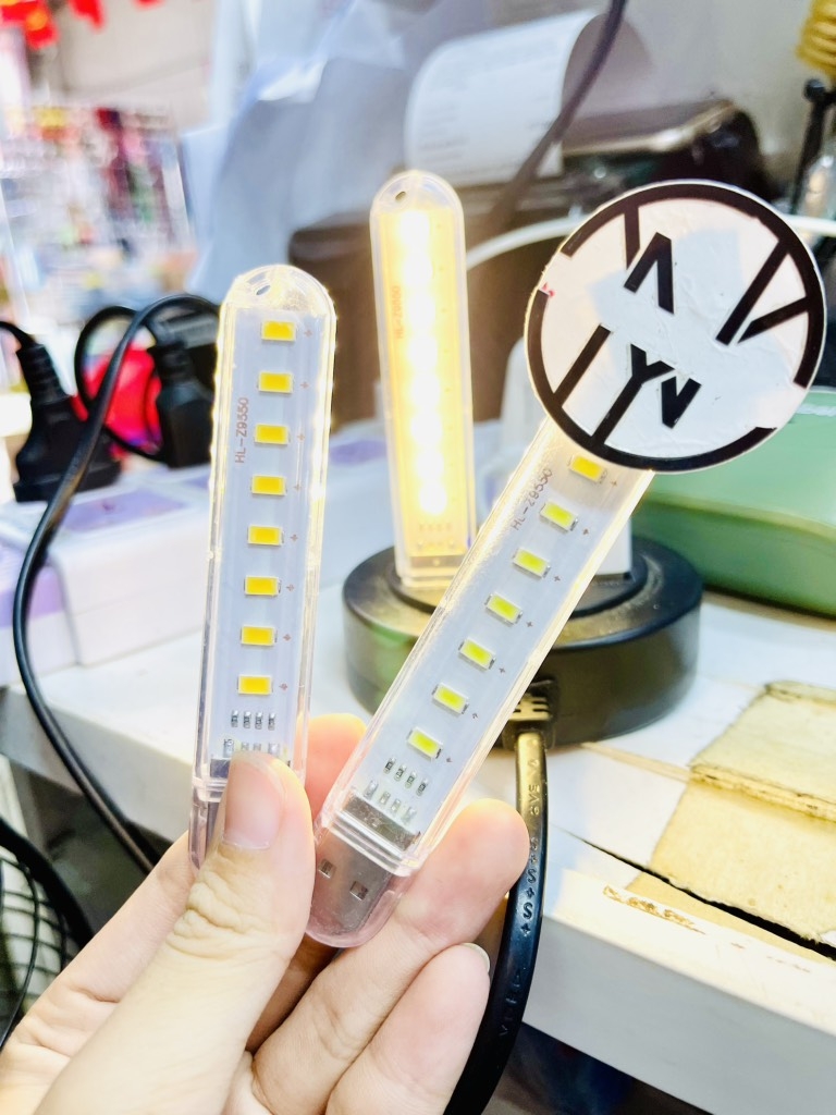 Đèn Led USB 8 Led Ngắn Siêu Sáng (1)