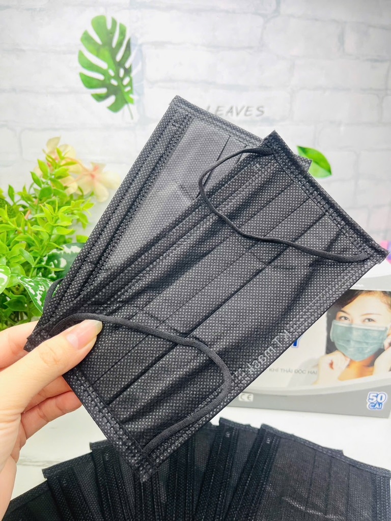 KHẨU TRANG Y TẾ KHÁNH THY (màu đen) (2)