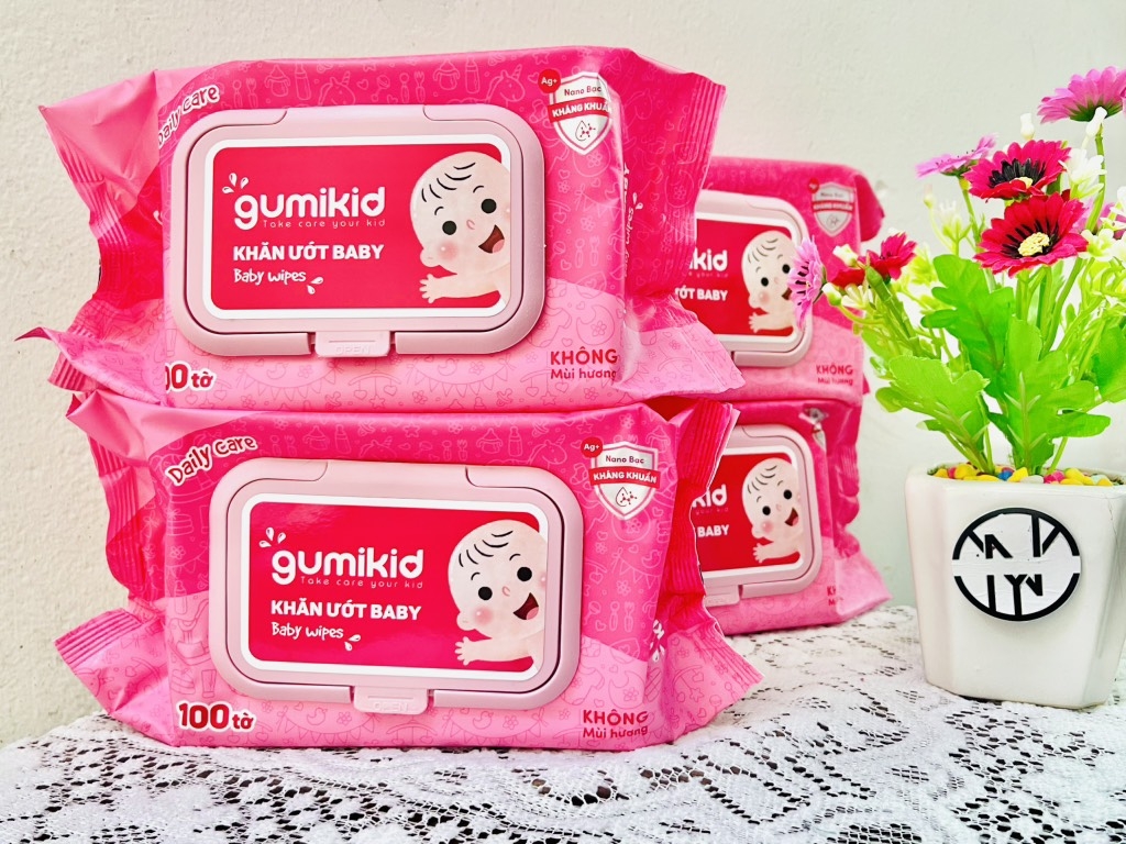 KHĂN ƯỚT GUMI CHO BÉ 100 TỜ CHÍNH HÃNG (2)