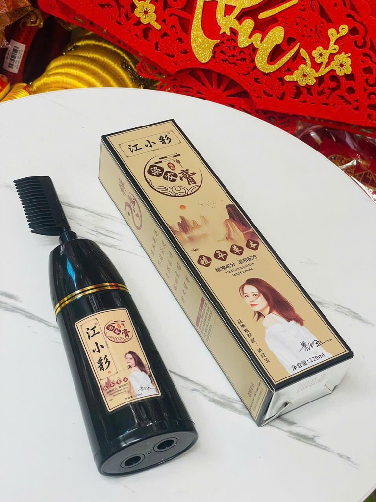 Lược nhuộm tóc đen 200ml (4) '