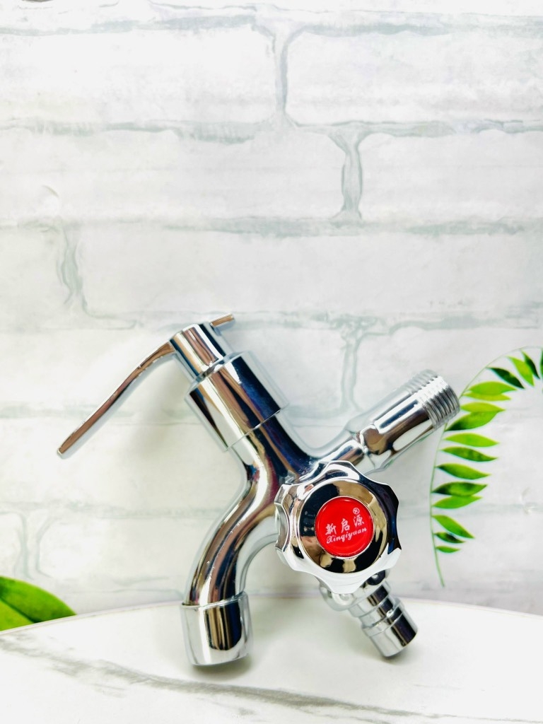 VAN KHOÁ NƯỚC CỦ LẠC CHIA 2 ĐẦU RA INOX XỊN (6)