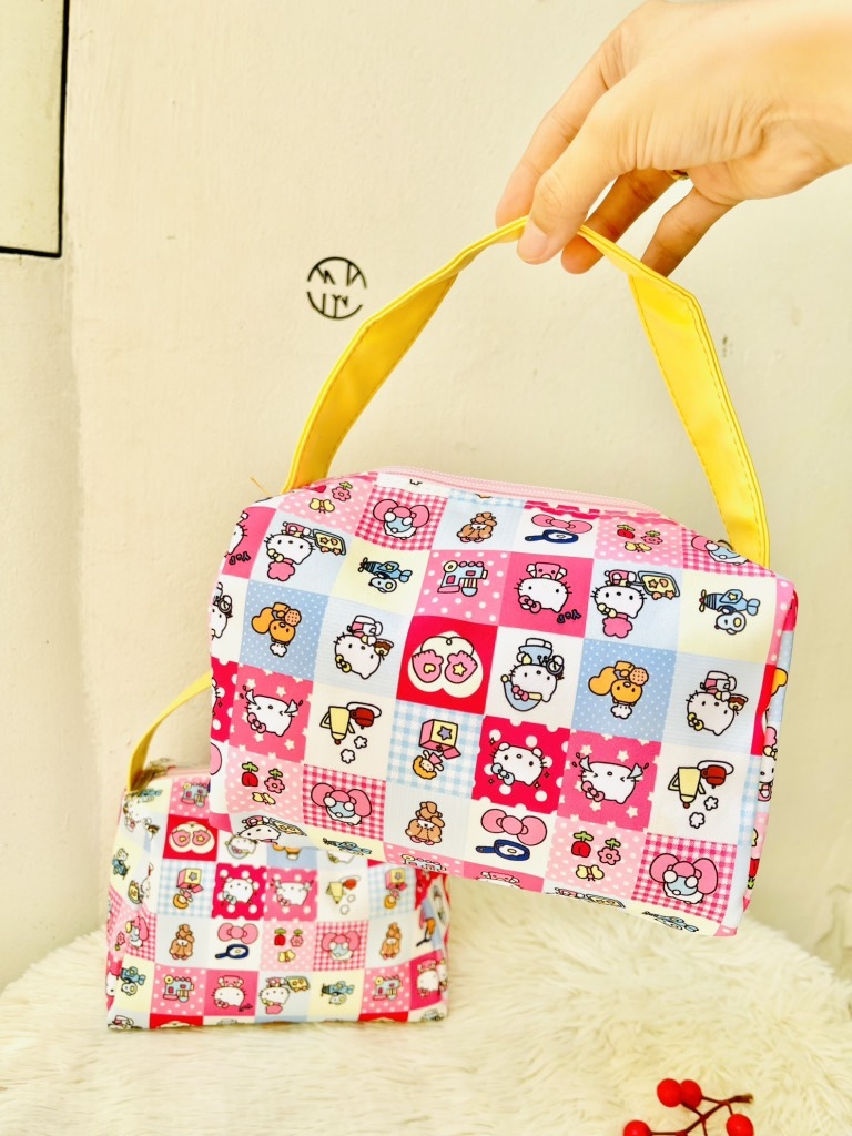 TÚI ĐỰNG MỸ PHẨM, MAKEUP KITTY CARO QUAI VÀNG (5)