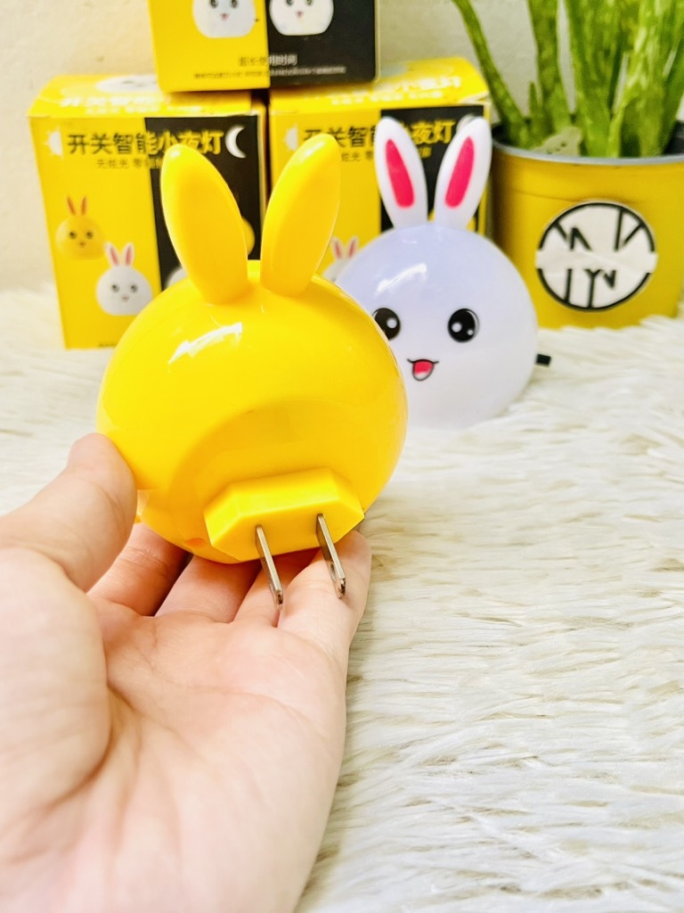 ĐÈN NGỦ HÌNH THỎ KUTE TỰ ĐỘNG SÁNG TẮT (2)