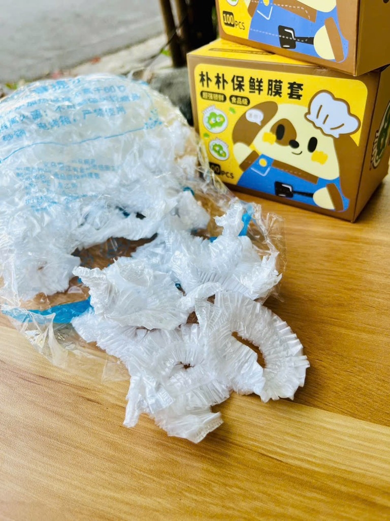 HỘP 100 MÀN BỌC THỰC PHẨM PE XỊN (2)