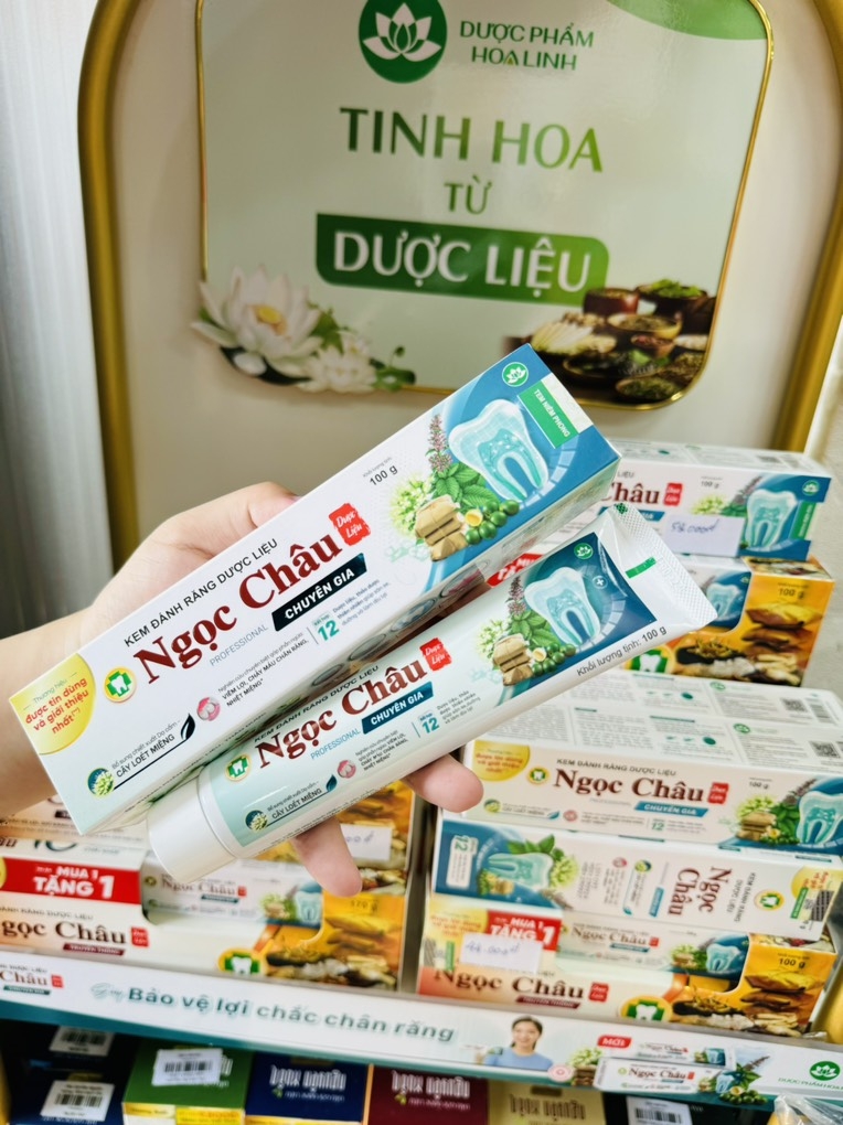 KEM ĐÁNH RĂNG DƯỢC LIỆU NGỌC CHÂU 100GRAM (K.CKhau)