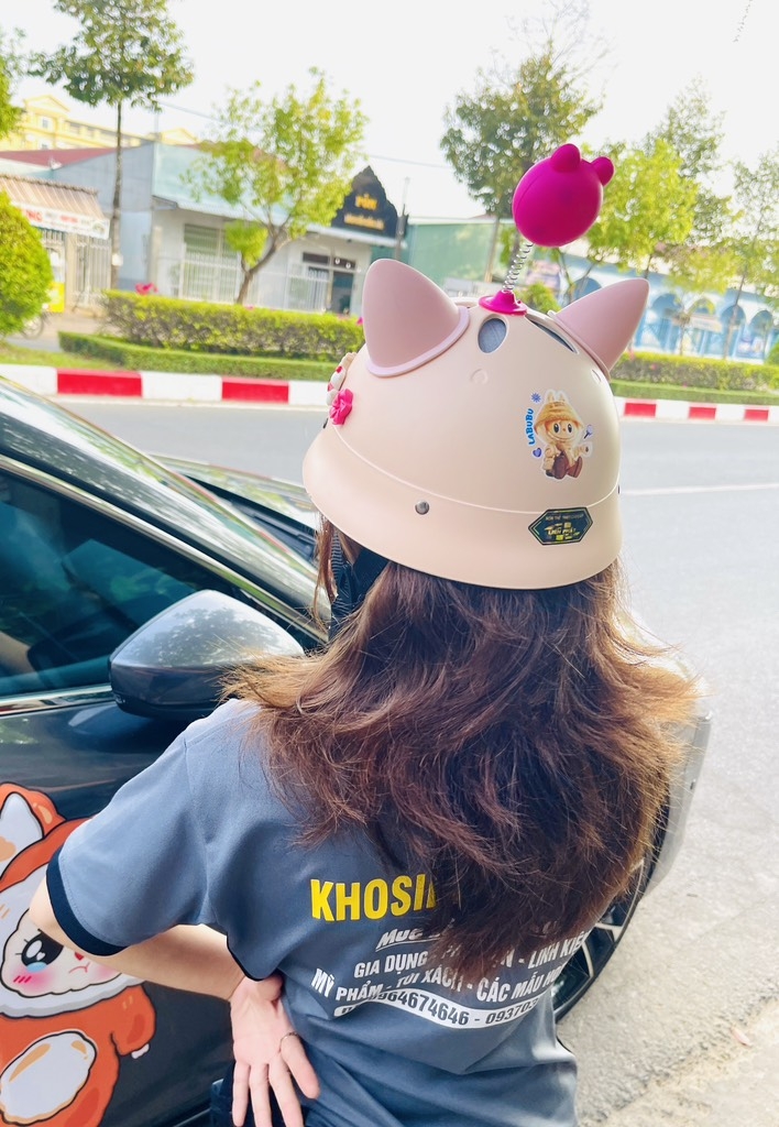 NÓN BẢO HIỂM LABUBU HÓT TREND (6)