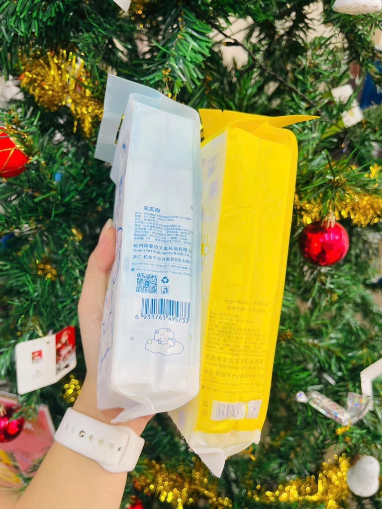 Combo 8 Gói Khăn Ướt Mini Bỏ Túi Tiện Lợi (1)