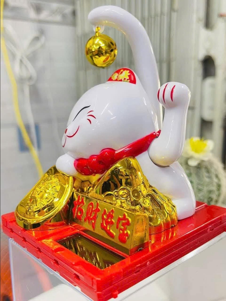 Mèo Thần Tài Vẫy Tay Đuôi Chuông Dùng Năng Lượng MT (7)