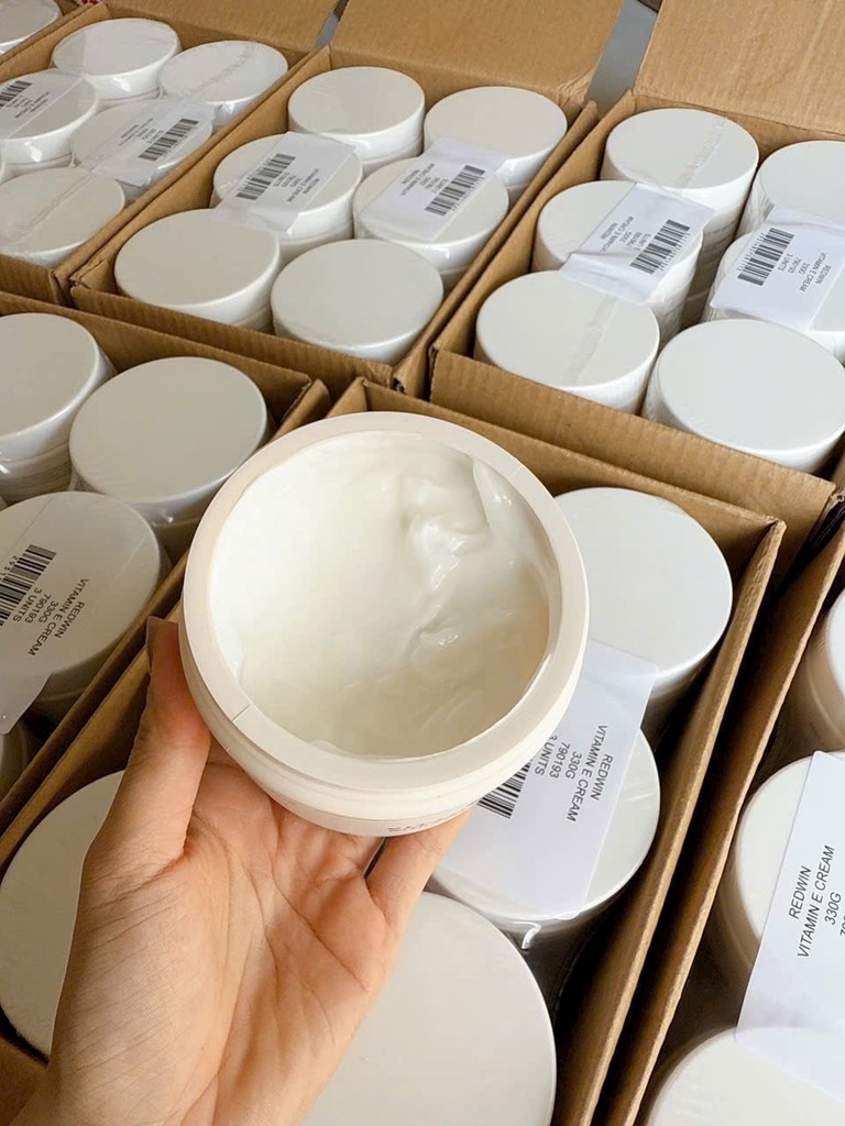 KEM DƯỠNG THỂ BODY VITAMIN E ÚC XỊN MỚI (10) '