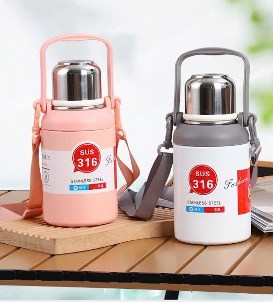 BÌNH GIỮ NHIỆT INOX 316 KO RỈ 900ml CÓ QUAI XÁCH (9)