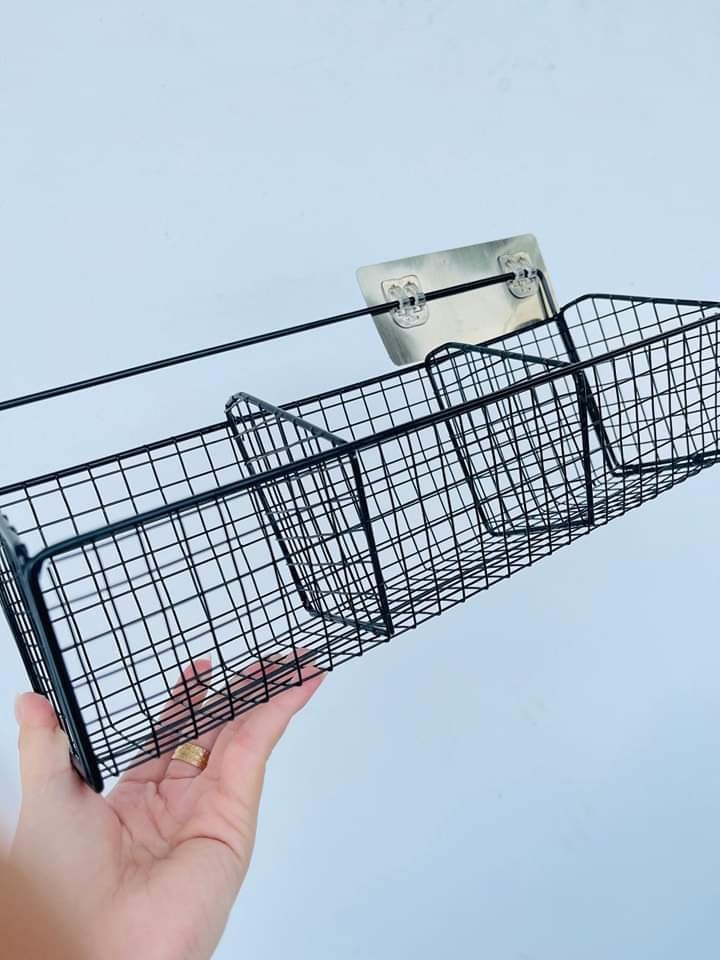 Kệ Để Đồ 3 Ngăn Dán Tường Sơn Tĩnh Điện (3)