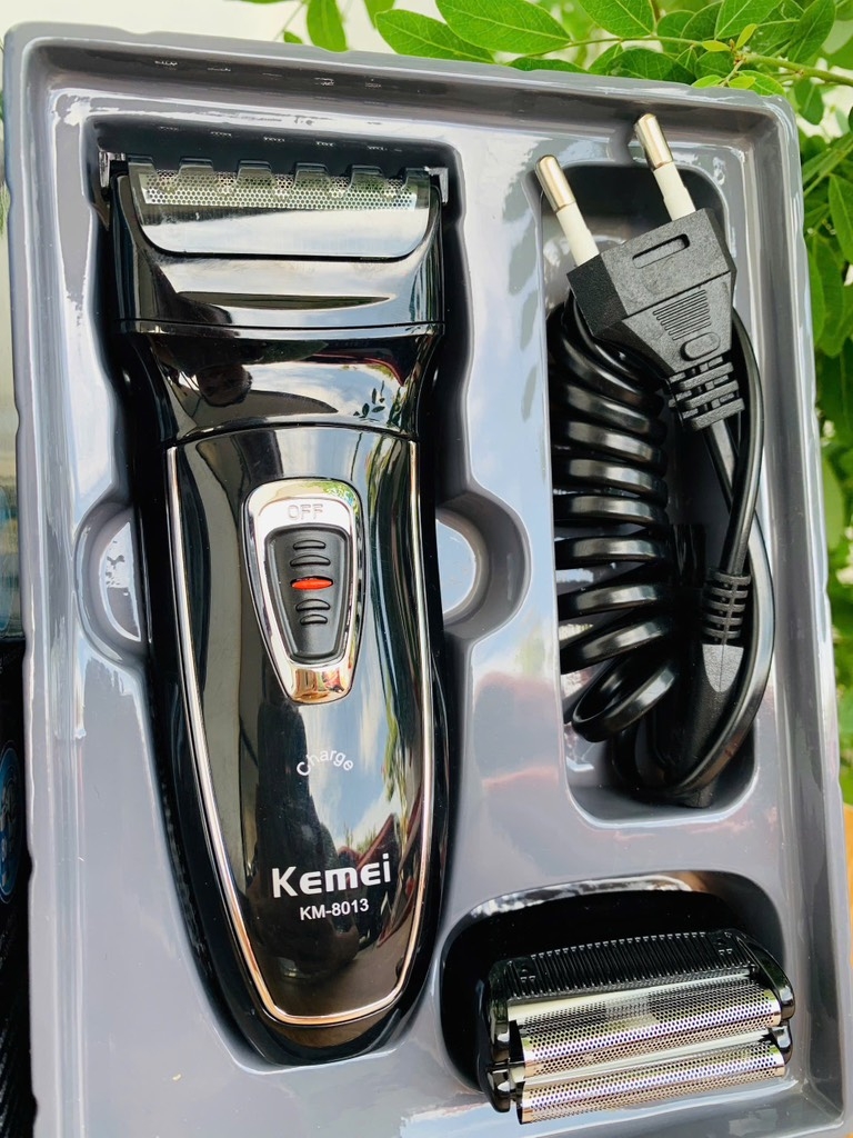 Máy Cạo Râu Kemei 2 Lưỡi Mã 8013 Chính Hãng (14)