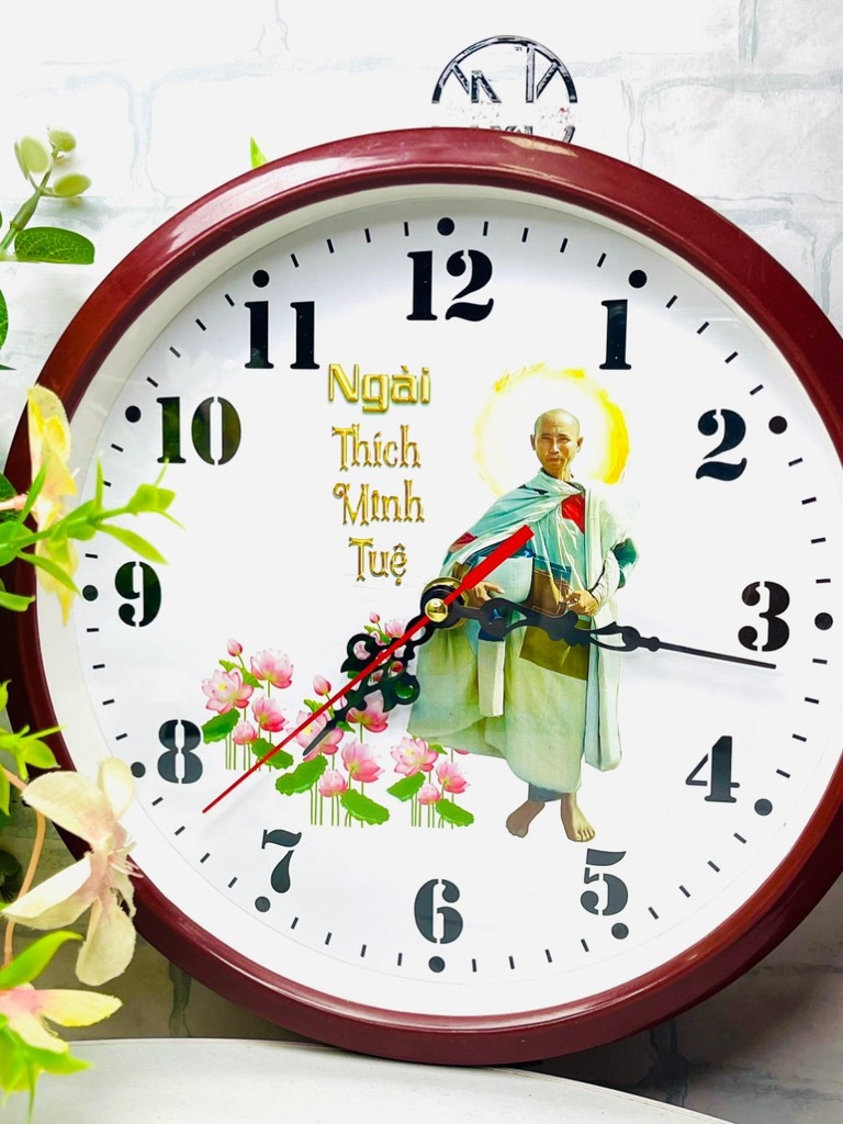ĐỒNG HỒ TREO TƯỜNG HÌNH THÍCH MINH TUỆ SIZE 24cm (4)