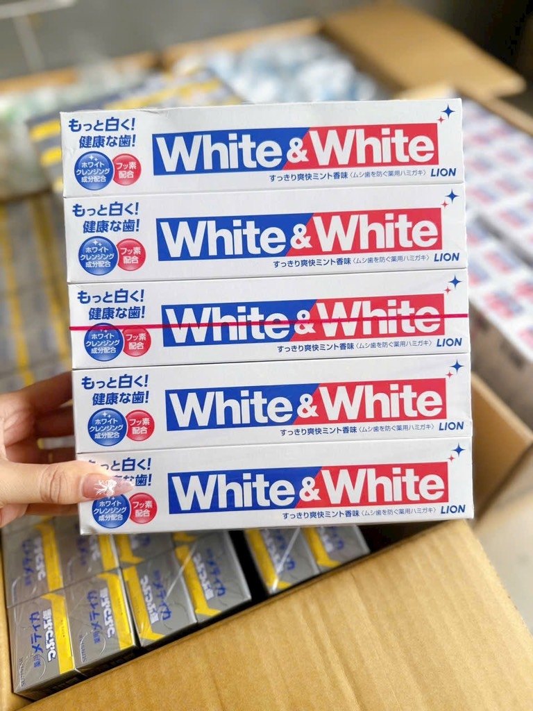 KEM ĐÁNH RĂNG WHITE&WHITE (5) '