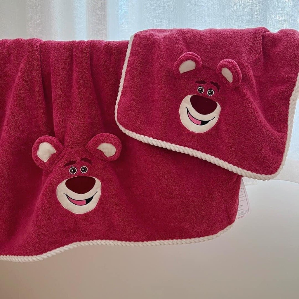 Set 2 khăn tắm gấu dâu Lotso mền mịn (6)