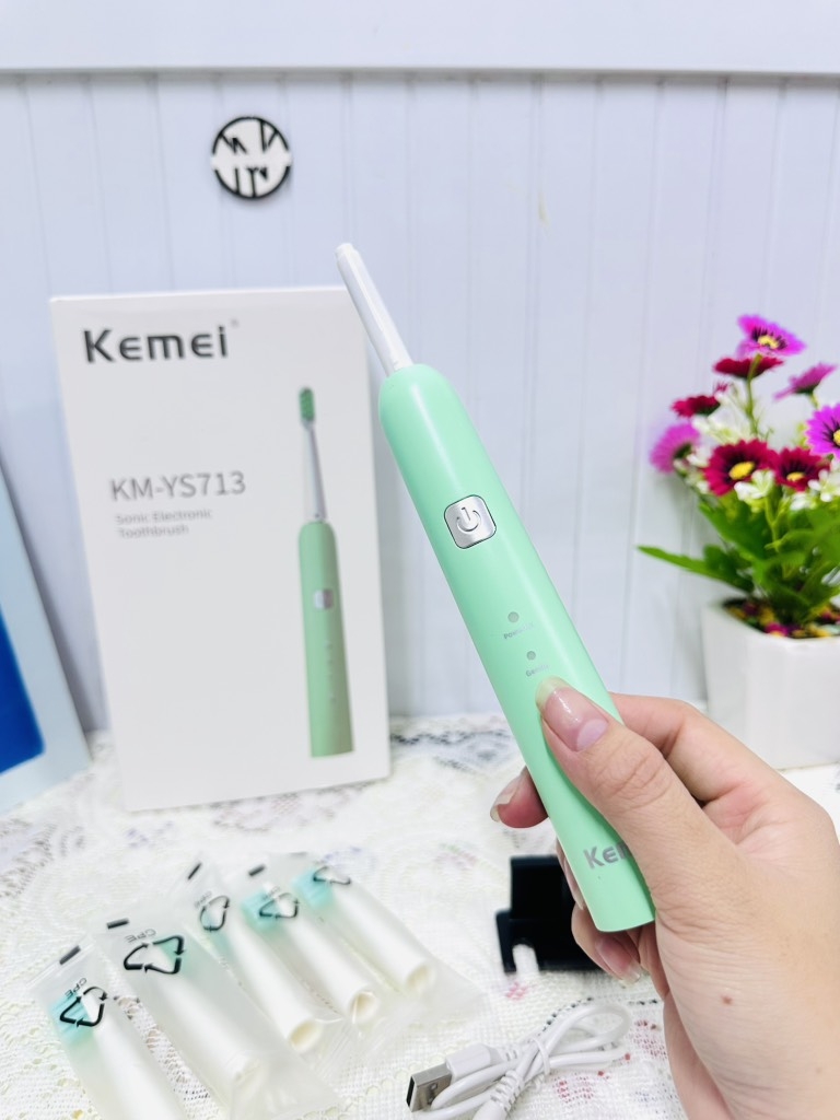 BÀN CHẢI ĐÁNH RĂNG ĐIỆN KEMEI YS712 (20)