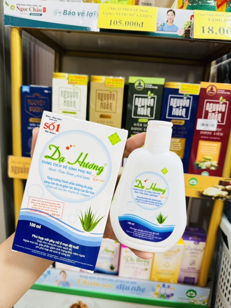 Dung Dịch Vệ Sinh Phụ Nữ Dạ Hương 100ml Chính Hãng (1) '