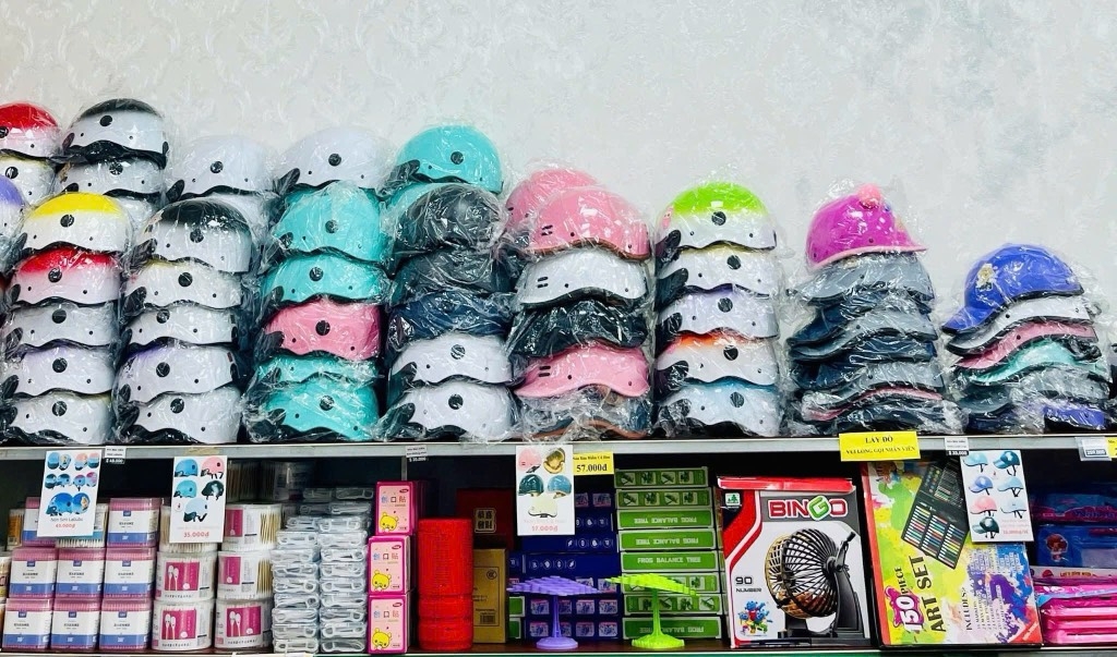 Nón Bảo Hiểm Sơn Có Lỗ Thông Gió (3)