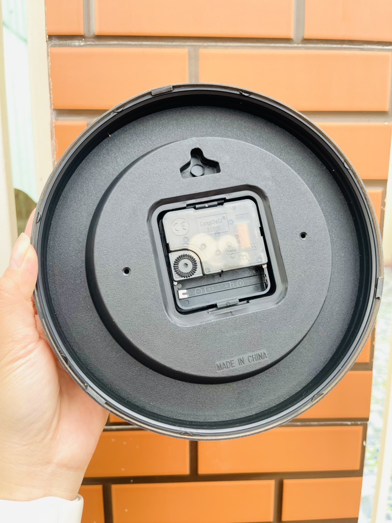 Đồng Hồ Treo Tường KIM TRÔI NHIỀU HÌNH Size 20cm (5)