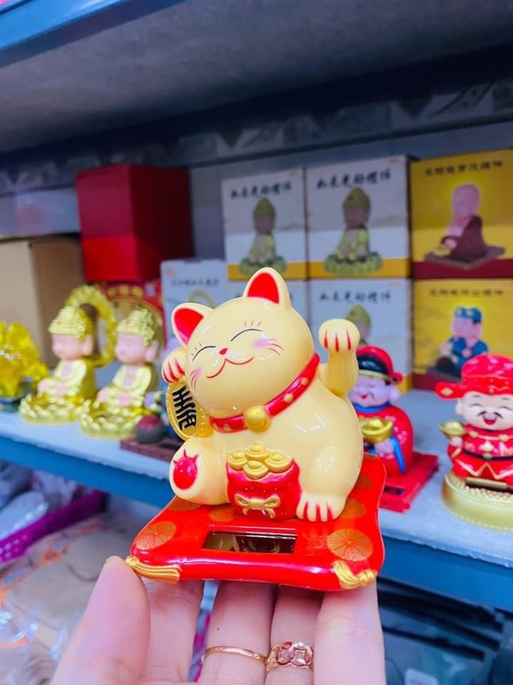 Mèo Thần Tài Vẫy Tay Đón Khách Nhỏ Dùng Năng Lượng MT (4)