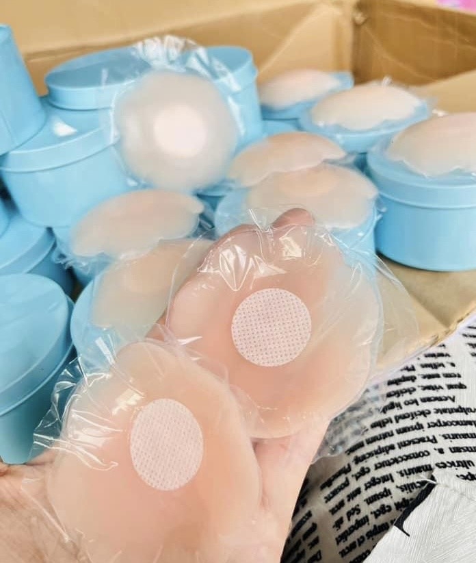 COMBO 10 Miếng DÁN TI, DÁN NGỰC SILICON SIÊU DÍNH, HỘP ĐỰNG XANH (3)