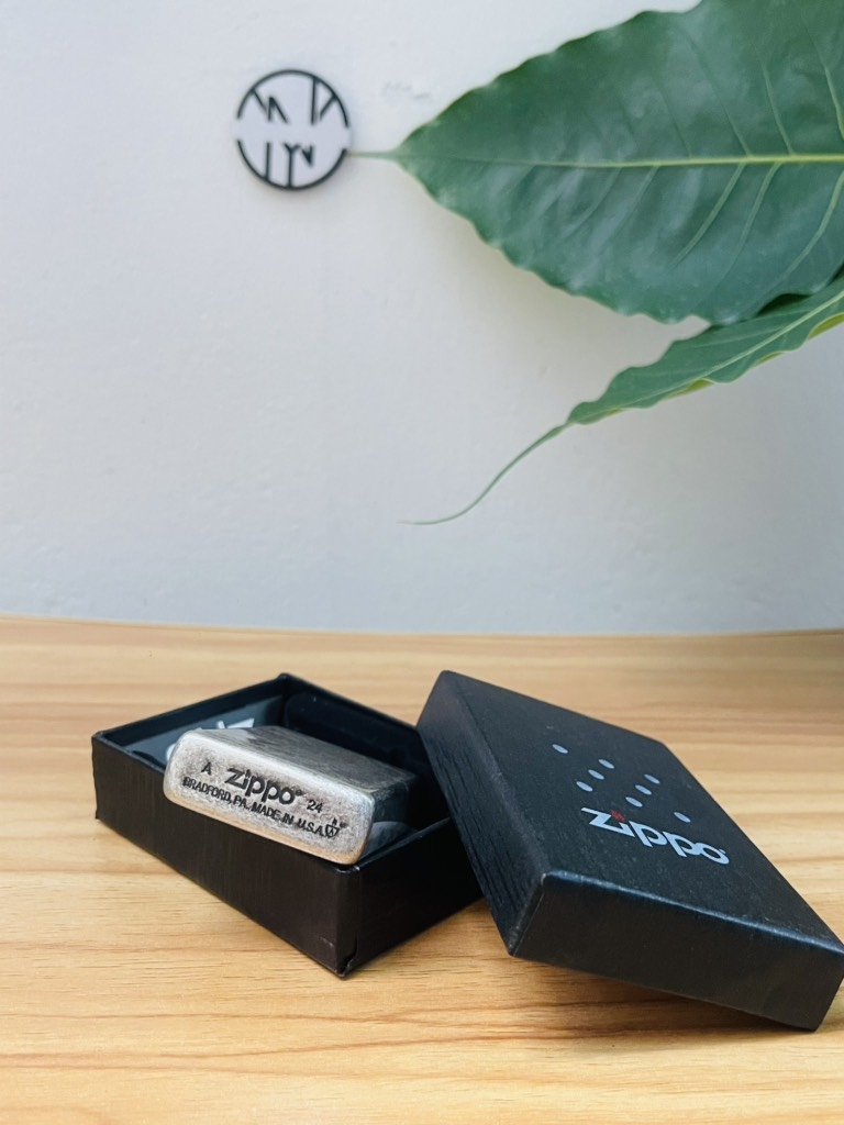 HỘP QUẸT ZIPPO 1932 BẠC CỔ XI ĐỜI LA MÃ FULL BOX (12)
