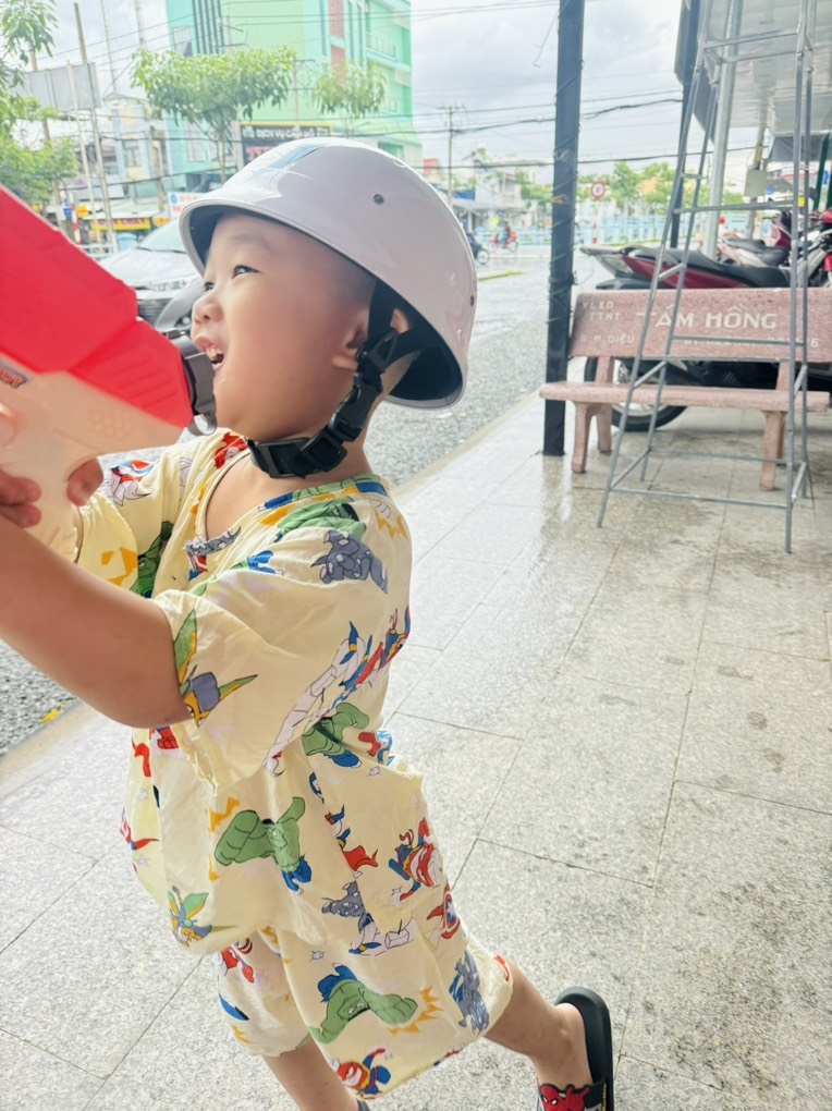 NÓN BẢO HIỂM TAI BÈO KUTE CHO BÉ (5)