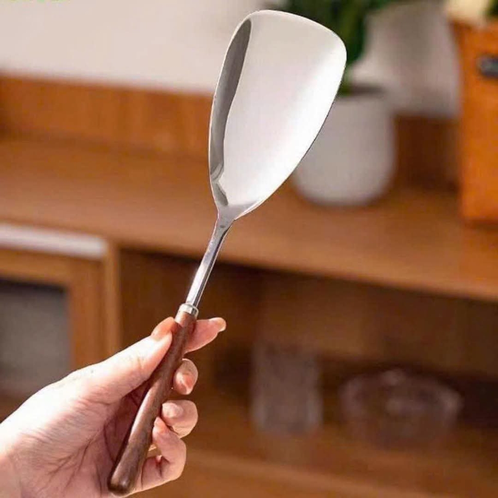 XẺNG XÚC ĐỒ CHIÊN CÓ CÁN SANG TRỌNG (1)