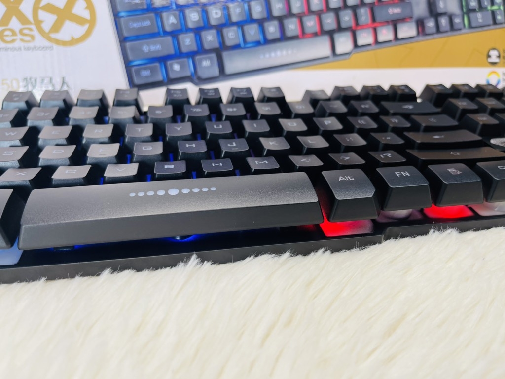 BÀN PHÍM GAME THỦ GIẢ CƠ GK-50 LED CÓ DÂY (14)