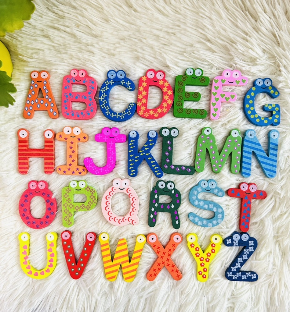 SET 26 CHỮ CÁI DÁN TỦ CHO BÉ HỌC TẬP (3)