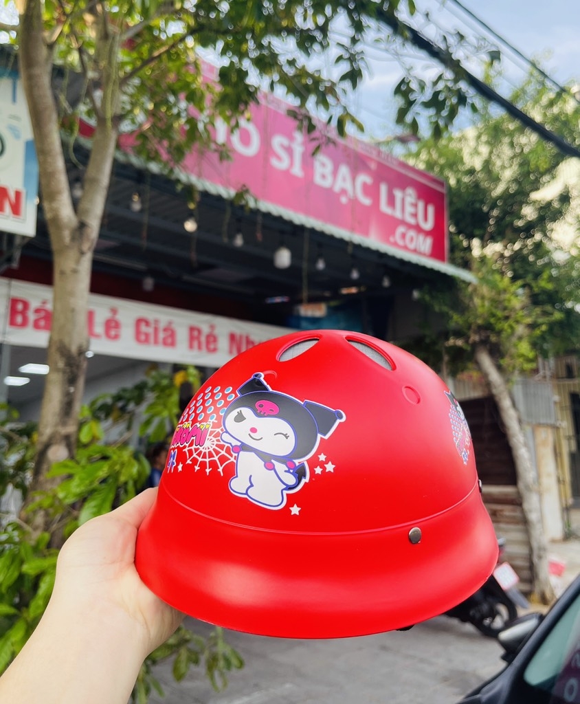 NÓN BẢO HIỂM LABUBU HÓT TREND (6)