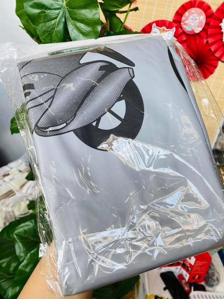 Bạt Trùm Xe Máy Hoa Văn 210x100cm (2)
